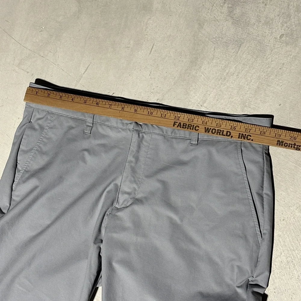 Mugsy Pants Men's Jacks Golf Gray Performance Tech Chino Size 36x30 Actual 36x32 - Picture 4 of 10